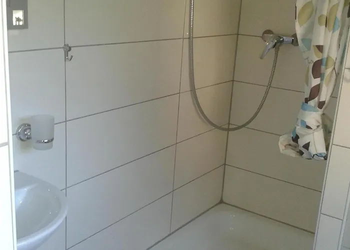 Schneider-kettern * נוימאגן-דרון